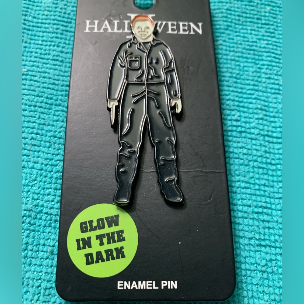 Mike Myers Halloween enamel glow-in-the-dark pin